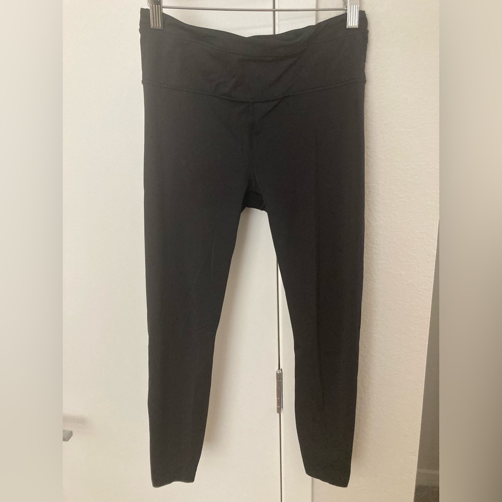 Athleta Accelerate 7/8 Tight